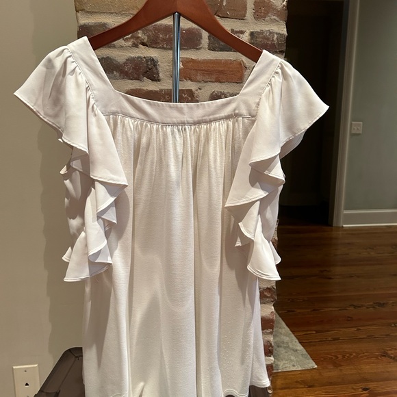 Top - Picture 2 of 2